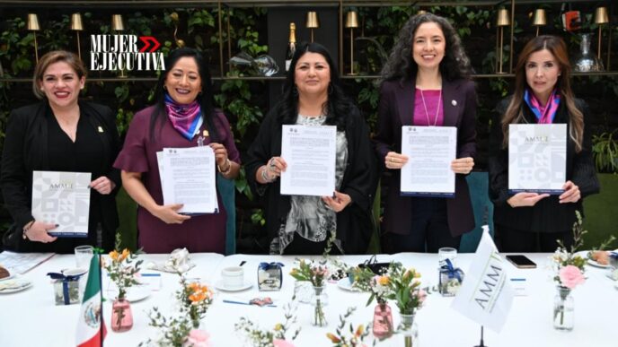AMMJE y SEMUJERES CDMX firman convenio